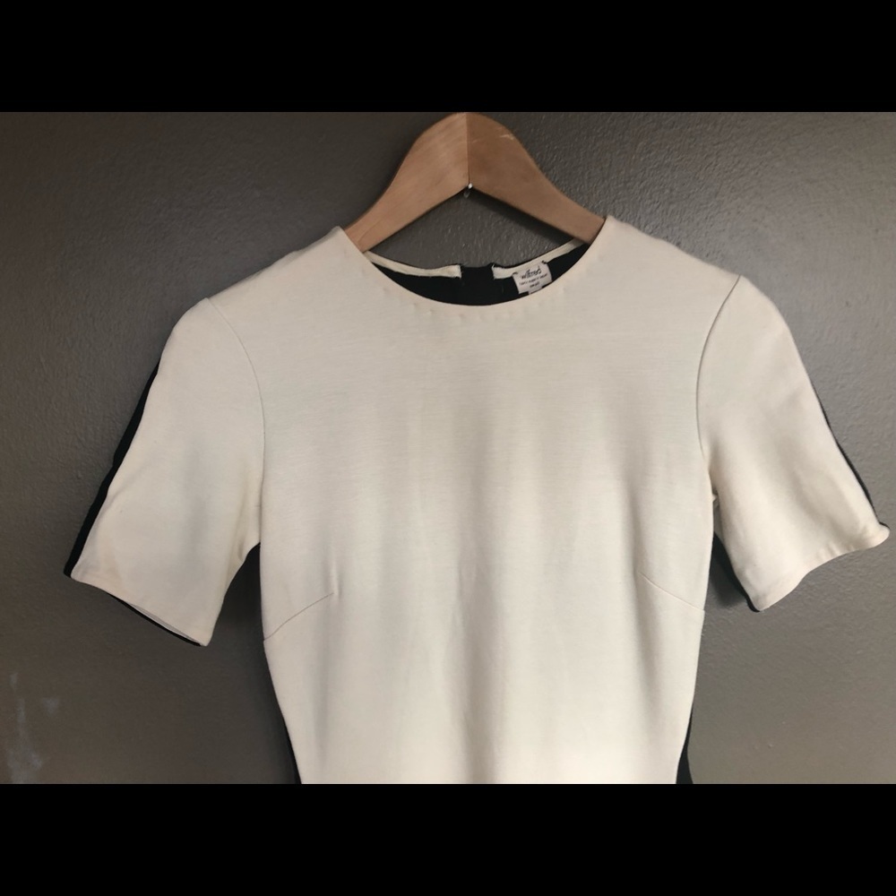 ⭐️HP⭐️ Aritzia Bodycon dress- small - Picture 8 of 12